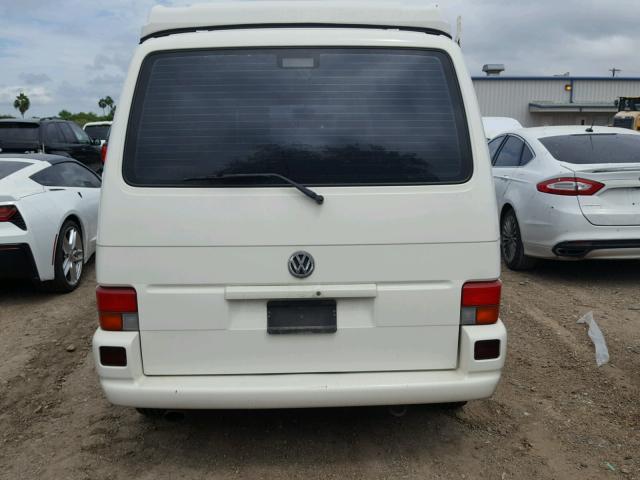 WV2EH8704VH120879 - 1997 VOLKSWAGEN EUROVAN CA WHITE photo 9