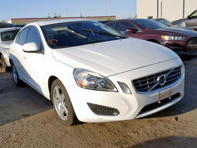 YV1622FS2C2103531 - 2012 VOLVO S60 T5 WHITE photo 1