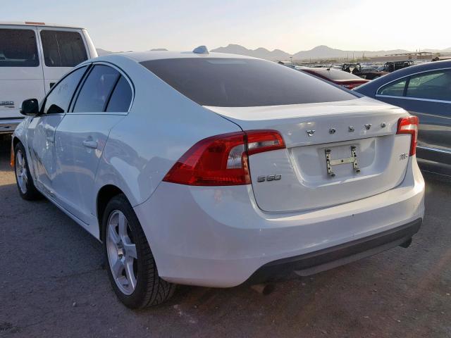 YV1622FS2C2103531 - 2012 VOLVO S60 T5 WHITE photo 3