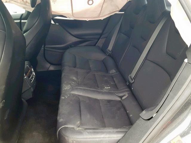 5YJSA1E23HF215410 - 2017 TESLA MODEL S رمادي صورة 6