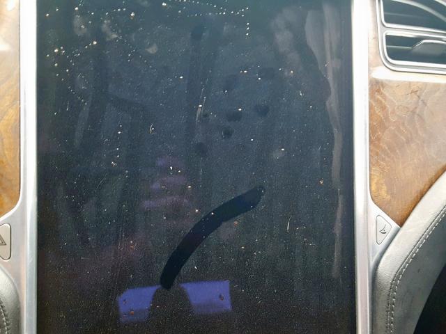 5YJSA1E23HF215410 - 2017 TESLA MODEL S رمادي صورة 8