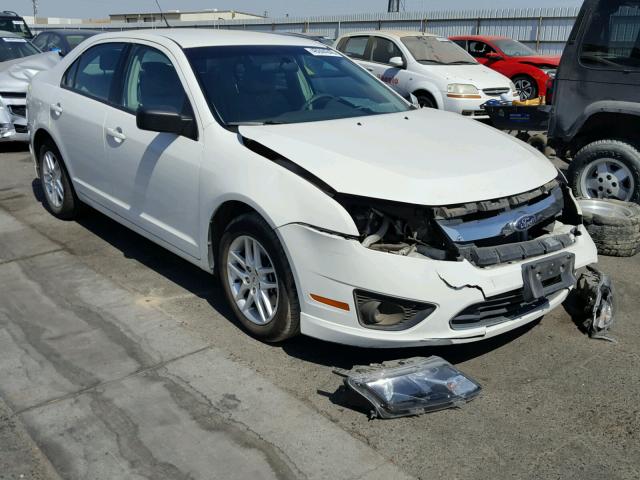 3FAHP0GA6CR333780 - 2012 FORD FUSION S WHITE photo 1