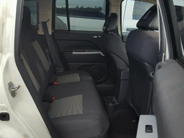 1J8FT47068D691885 - 2008 JEEP COMPASS SP თეთრი ფოტო 6