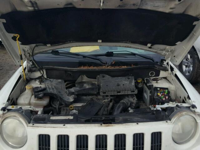 1J8FT47068D691885 - 2008 JEEP COMPASS SP თეთრი ფოტო 7