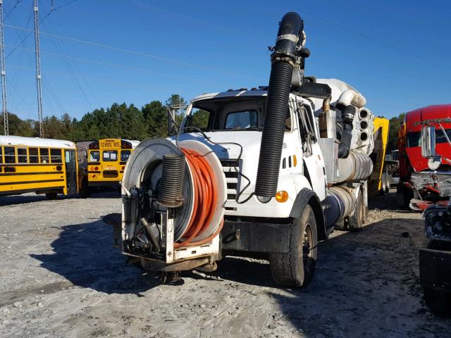 2FZHATDC76AV23313 - 2006 STERLING TRUCK LT 7500 WHITE photo 2