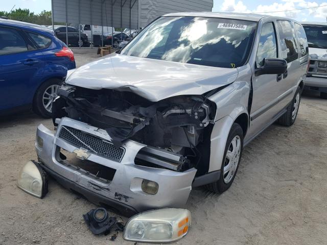 1GNDV23W48D107045 - 2008 CHEVROLET UPLANDER L SILVER photo 2