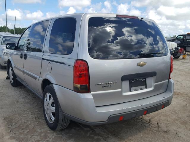 1GNDV23W48D107045 - 2008 CHEVROLET UPLANDER L SILVER photo 3