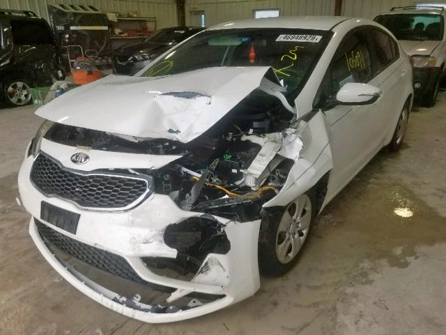 KNAFX4A65F5430860 - 2015 KIA FORTE LX WHITE photo 2