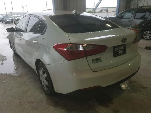 KNAFX4A65F5430860 - 2015 KIA FORTE LX WHITE photo 3