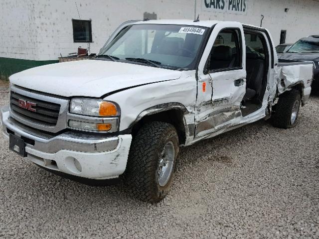 2GTEK13T851373035 - 2005 GMC NEW SIERRA WHITE photo 2