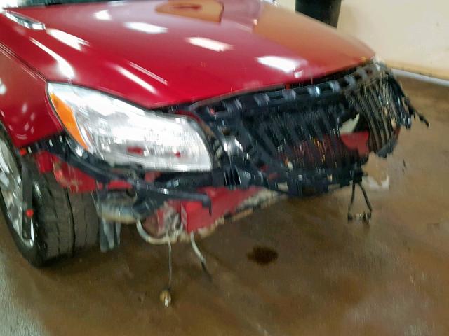 2G4GR5ERXC9208269 - 2012 BUICK REGAL RED photo 9