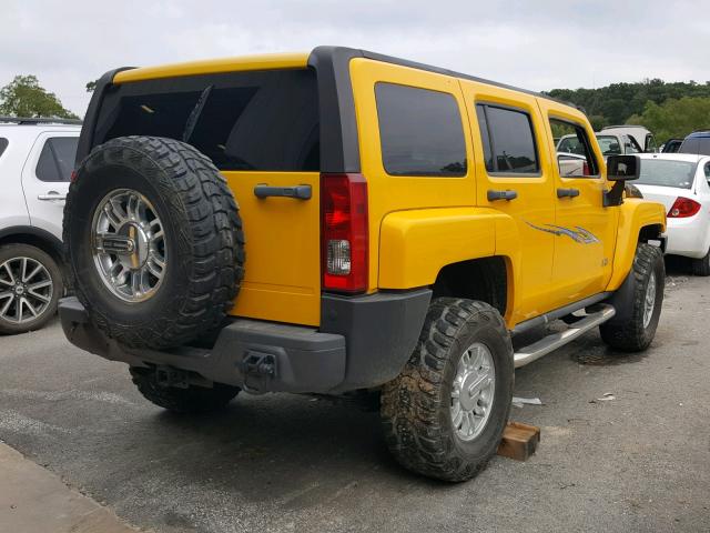 5GTDN13E978148720 - 2007 HUMMER H3 YELLOW photo 4