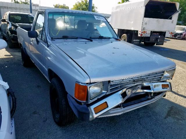 JT4RN55S8F0143304 - 1985 TOYOTA PICKUP 1/2 SILVER photo 1