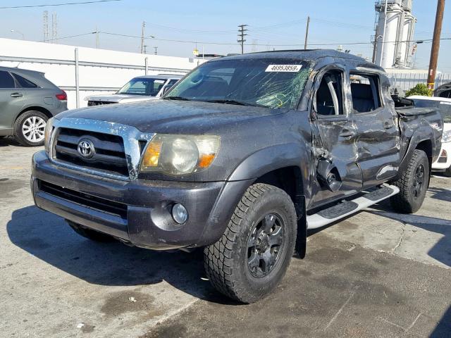 3TMLU4EN4AM055451 - 2010 TOYOTA TACOMA DOU CHARCOAL photo 2