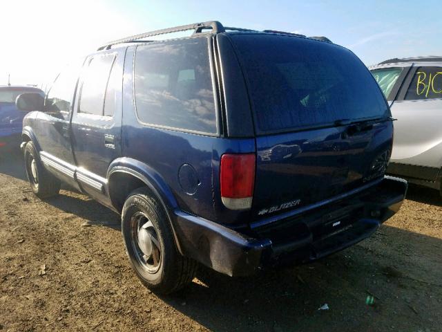 1GNDT13W112105755 - 2001 CHEVROLET BLAZER BLUE photo 3