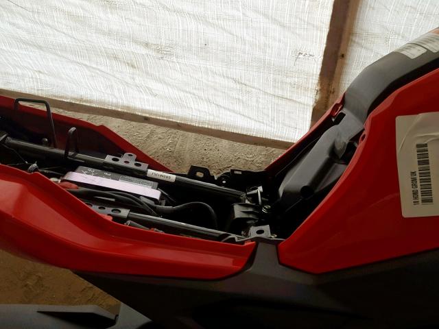 MLHJC7518J5000982 - 2018 HONDA GROM RED photo 5