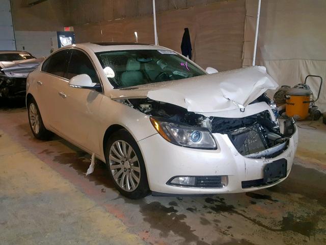 2G4GT5GV1C9176730 - 2012 BUICK REGAL PREM WHITE photo 1