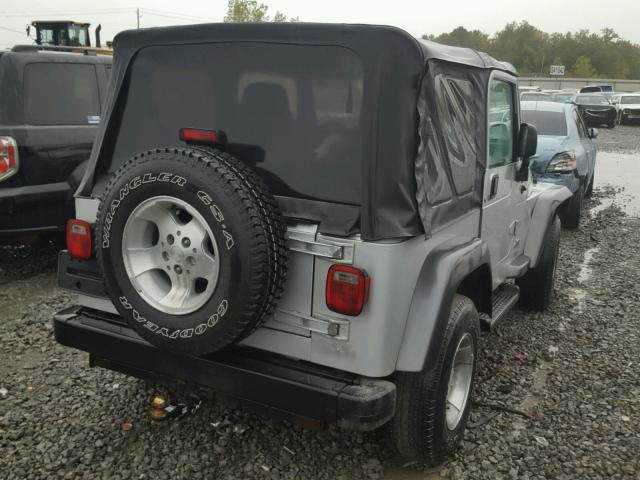 1J4FA49S94P729169 - 2004 JEEP WRANGLER / SILVER photo 4