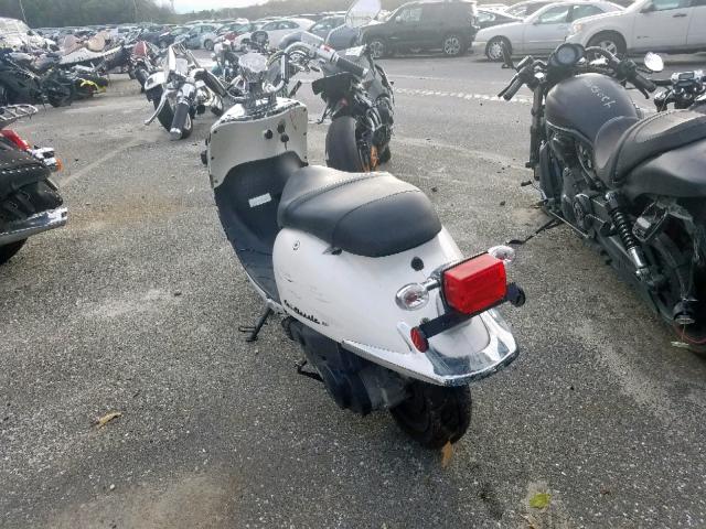 RFGBS1LE8HXXA1557 - 2017 SYM SCOOTER WHITE photo 3