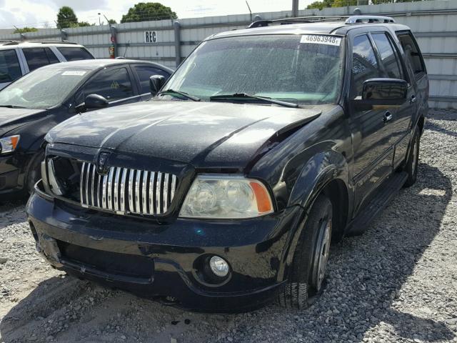 5LMFU27R64LJ05427 - 2004 LINCOLN NAVIGATOR BLACK photo 2