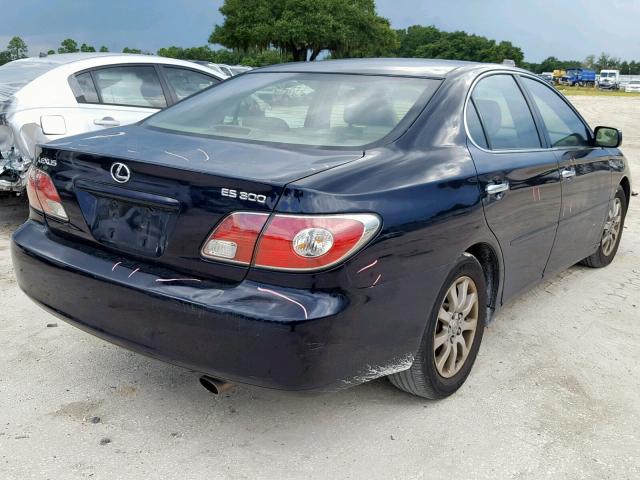 JTHBF30G625021123 - 2002 LEXUS ES 300 BLUE photo 4