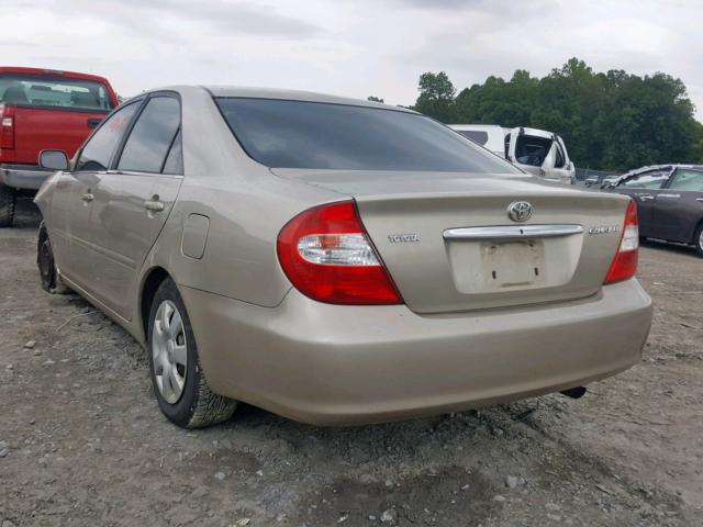 4T1BE32K23U676131 - 2003 TOYOTA CAMRY LE GOLD photo 3