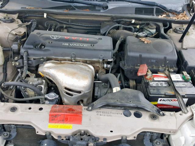 4T1BE32K23U676131 - 2003 TOYOTA CAMRY LE GOLD photo 7