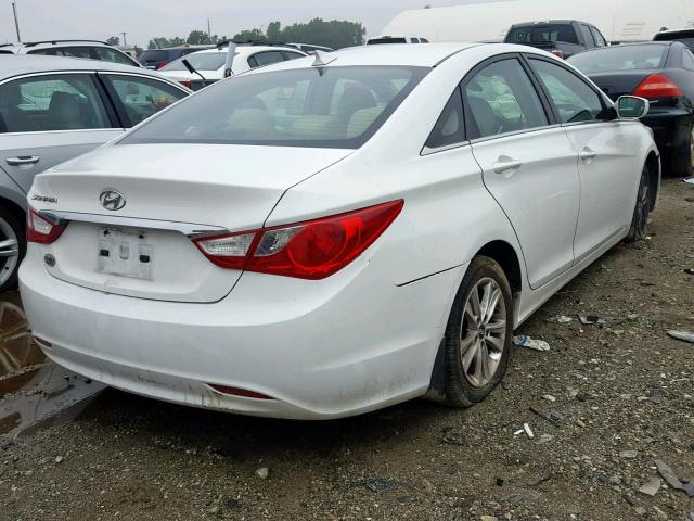 5NPEB4AC3DH778396 - 2013 HYUNDAI SONATA GLS WHITE photo 4