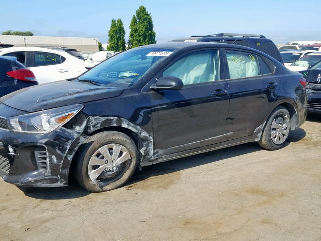 3KPA24AB9JE060096 - 2018 KIA RIO LX BLACK photo 9