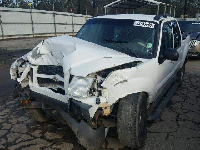 1FMZU67K94UC34749 - 2004 FORD EXPLORER S WHITE photo 2