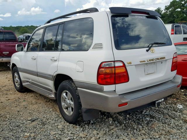 JTEHT05J712016354 - 2001 TOYOTA LAND CRUIS WHITE photo 3