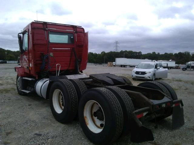 4V4NC9TH66N447032 - 2006 VOLVO VN VNL RED photo 3