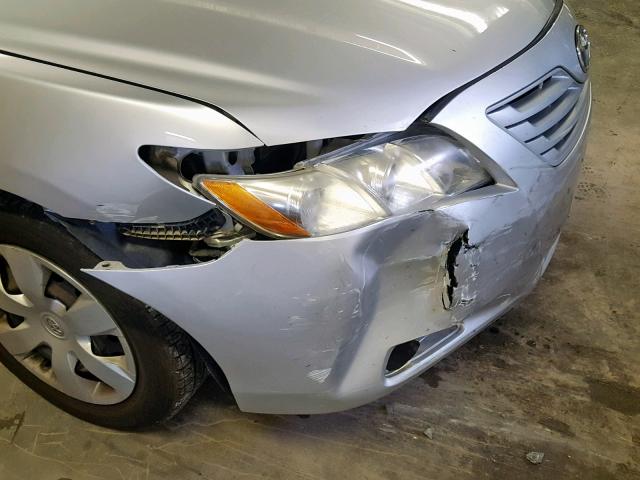 4T4BE46K98R027018 - 2008 TOYOTA CAMRY CE SILVER photo 9