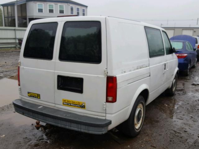 1GCDM19W5WB109277 - 1998 CHEVROLET ASTRO WHITE photo 4