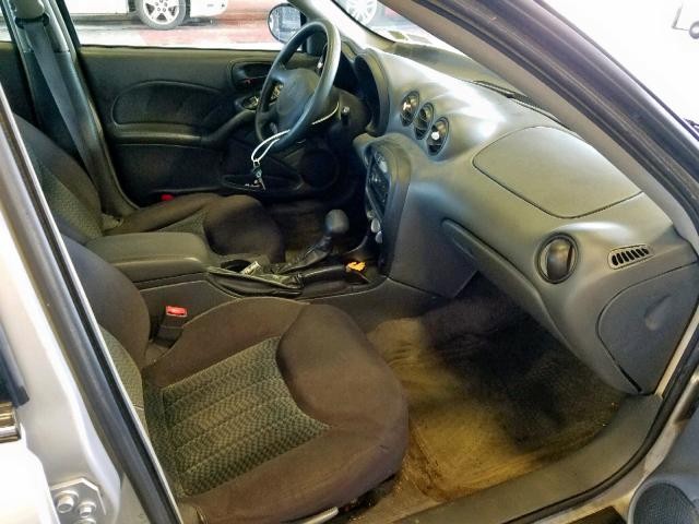 1G2NF52E24M590523 - 2004 PONTIAC GRAND AM S SILVER photo 5