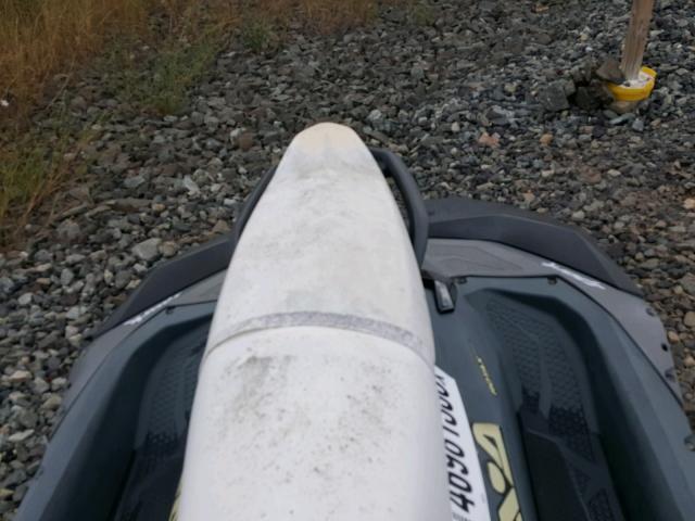 CAYDV05458J314 - 2014 BOMBARDIER SEADOO GRAY photo 6