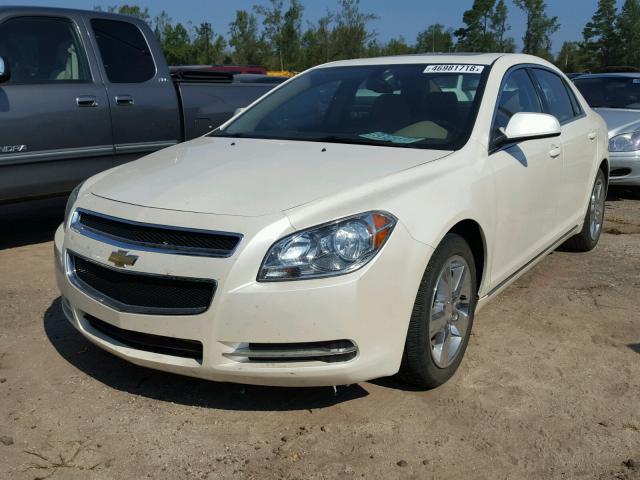 1G1ZD5EB8AF225289 - 2010 CHEVROLET MALIBU 2LT WHITE photo 2