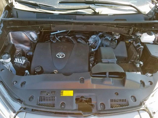 5TDYZRFH1KS315061 - 2019 TOYOTA HIGHLANDER GRAY photo 7