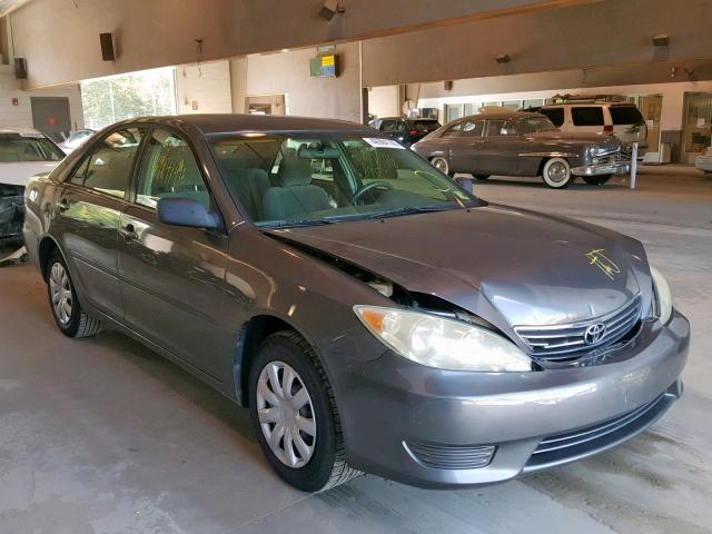 4T1BE32K55U596308 - 2005 TOYOTA CAMRY LE GRAY photo 1