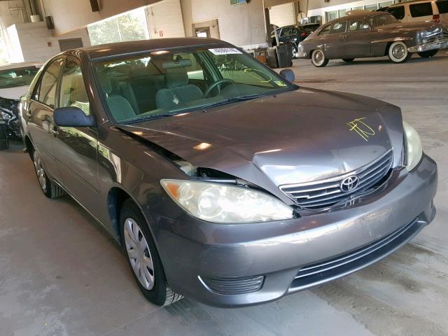 4T1BE32K55U596308 - 2005 TOYOTA CAMRY LE GRAY photo 9