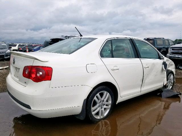 3VWEF71K87M137771 - 2007 VOLKSWAGEN JETTA WOLF WHITE photo 4