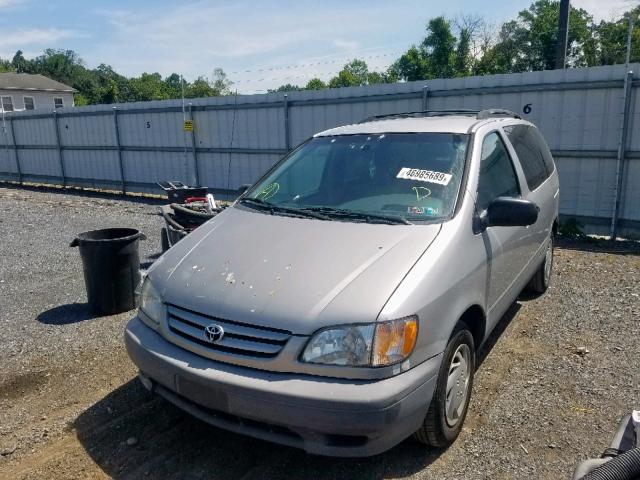 4T3ZF19C52U500386 - 2002 TOYOTA SIENNA CE SILVER photo 2