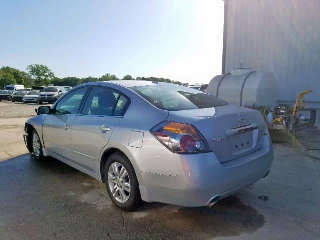 1N4AL2AP2BN506881 - 2011 NISSAN ALTIMA BAS SILVER photo 3