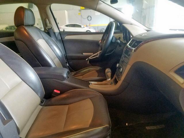 1G1ZK57799F209323 - 2009 CHEVROLET MALIBU LTZ თეთრი ფოტო 5