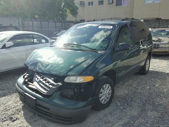 2P4FP2535WR695560 - 1998 PLYMOUTH VOYAGER GREEN photo 2