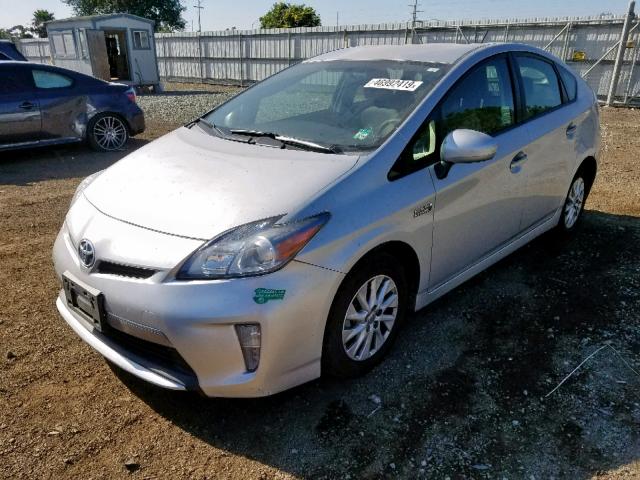 JTDKN3DP2D3046534 - 2013 TOYOTA PRIUS PLUG SILVER photo 2