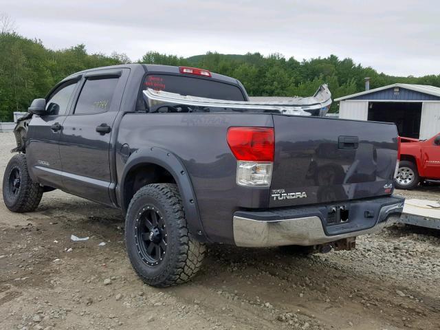 5TFDY5F16CX237465 - 2012 TOYOTA TUNDRA CRE GRAY photo 3