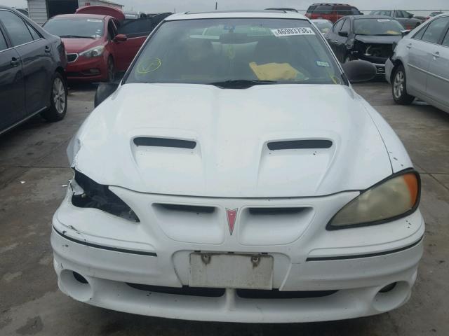 1G2NW52E44C162765 - 2004 PONTIAC GRAND AM G WHITE photo 9