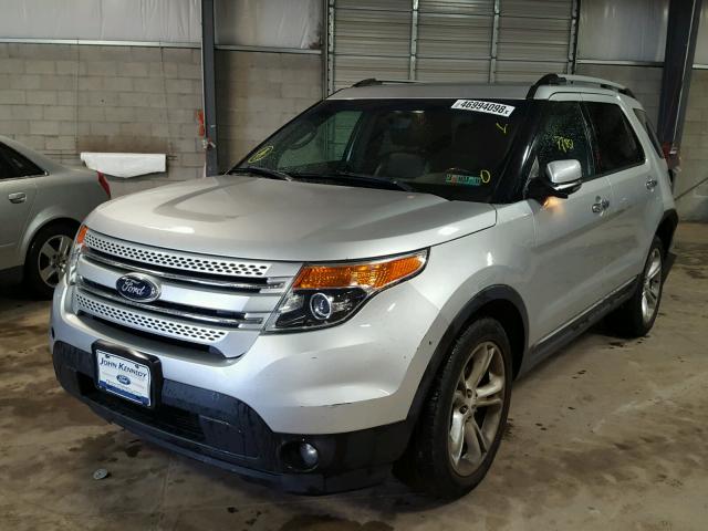 1FM5K8F83DGA75649 - 2013 FORD EXPLORER L SILVER photo 2