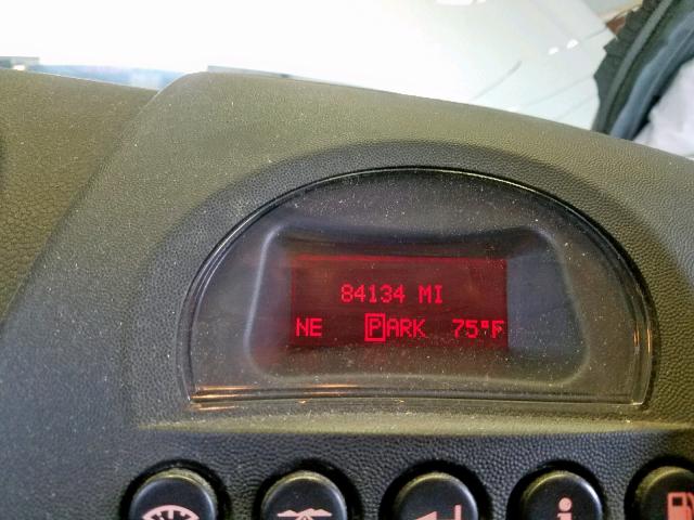 2G2WP552971151368 - 2007 PONTIAC GRAND PRIX SILVER photo 8